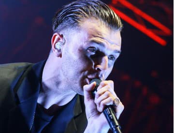 Hurts sa po štyroch rokoch vrátia do Bratislavy. Ponúknu exkluzívnu klubovú šou Hurts sa po štyroch rokoch vrátia do Bratislavy. Ponúknu exkluzívnu klubovú šou