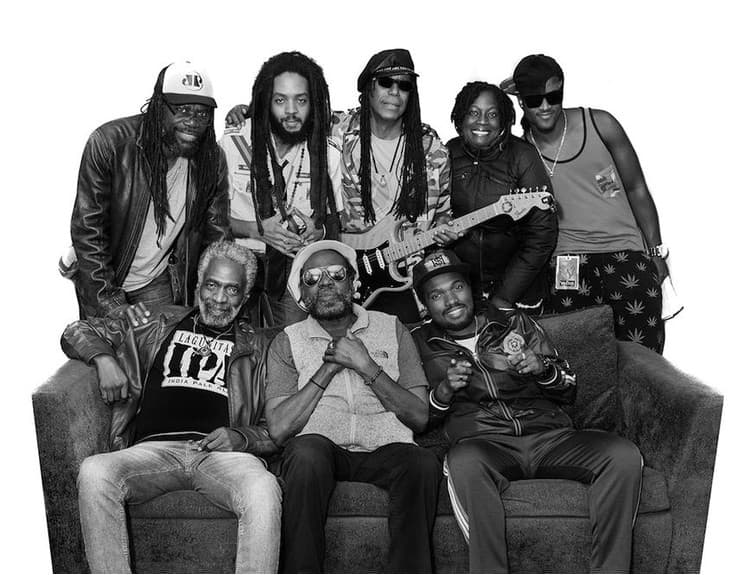 Na Uprisingu vystúpia spoluhráči Boba Marleyho - legendárni The Wailers!