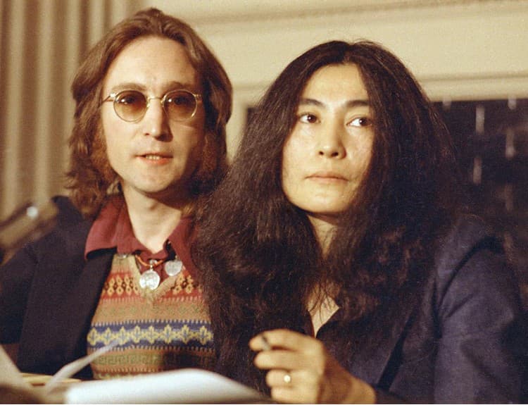 Yoko Ono sa po 46 rokoch stane oficiálnou spoluautorkou skladby Imagine