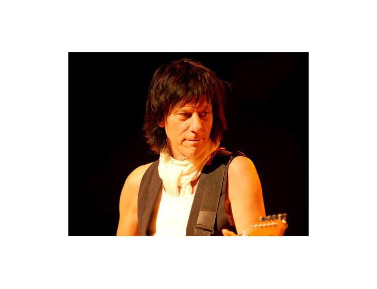 Jeff Beck vydá koncertný záznam Live At The Hollywood Bowl