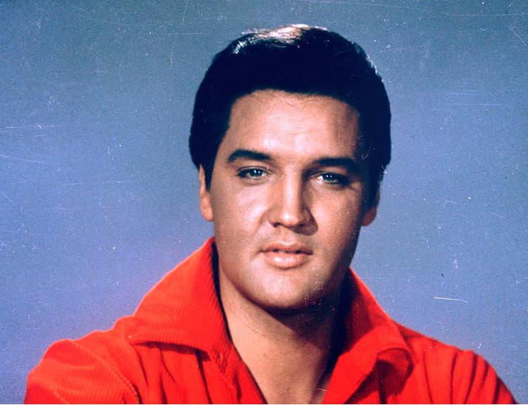 Kráľ rock'n'rollu Elvis Presley zomrel pred 40 rokmi. V Londýne bude mať výstavu