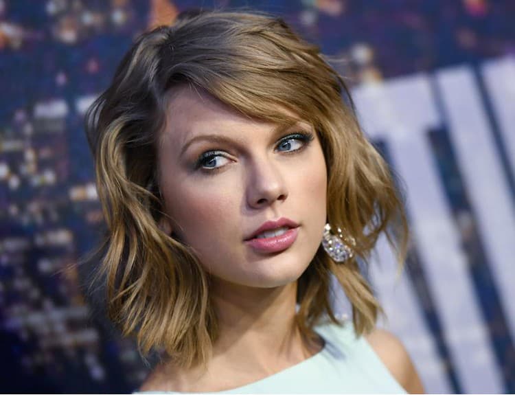 Zo stránok a profilov Taylor Swift zmizol takmer všetok obsah