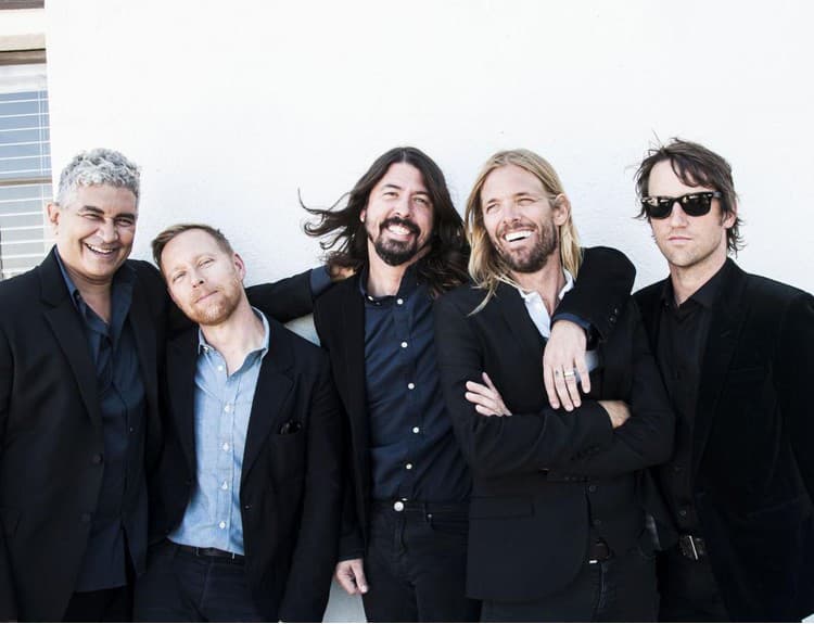 Foo Fighters zverejnili skladbu The Line