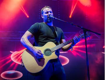 Turné Korben Dallas s albumom Stredovek pokračuje aj na jeseň Turné Korben Dallas s albumom Stredovek pokračuje aj na jeseň