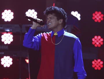 Nominácie na American Music Awards ovládol Bruno Mars Nominácie na American Music Awards ovládol Bruno Mars