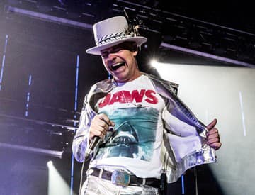 Zomrel Gord Downie, spevák kanadskej skupiny The Tragically Hip Zomrel Gord Downie, spevák kanadskej skupiny The Tragically Hip