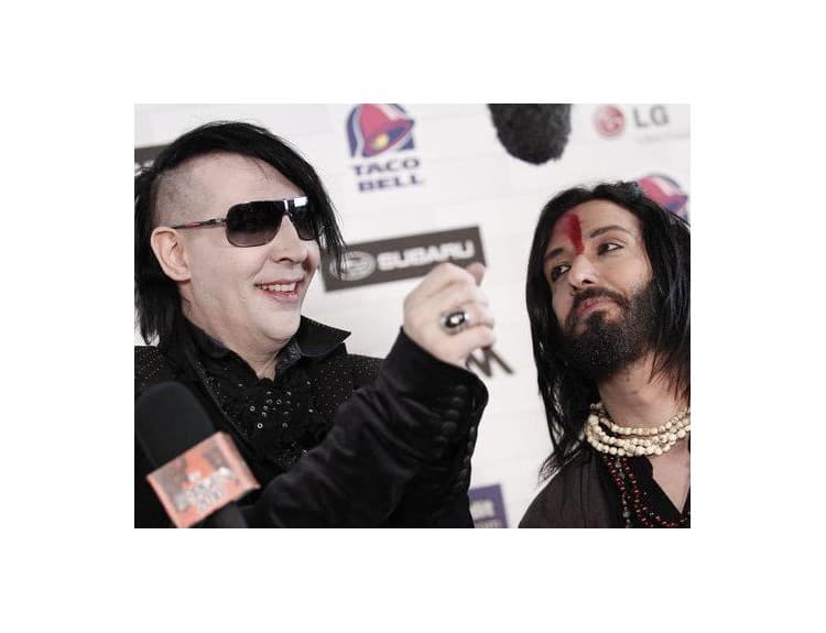 Marilyn Manson vyhodil z kapely Twiggyho Ramireza. Čelí obvineniu zo znásilnenia