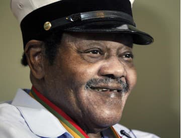 Zomrel priekopník rock'n'rollu, klavirista a spevák Fats Domino Zomrel priekopník rock'n'rollu, klavirista a spevák Fats Domino
