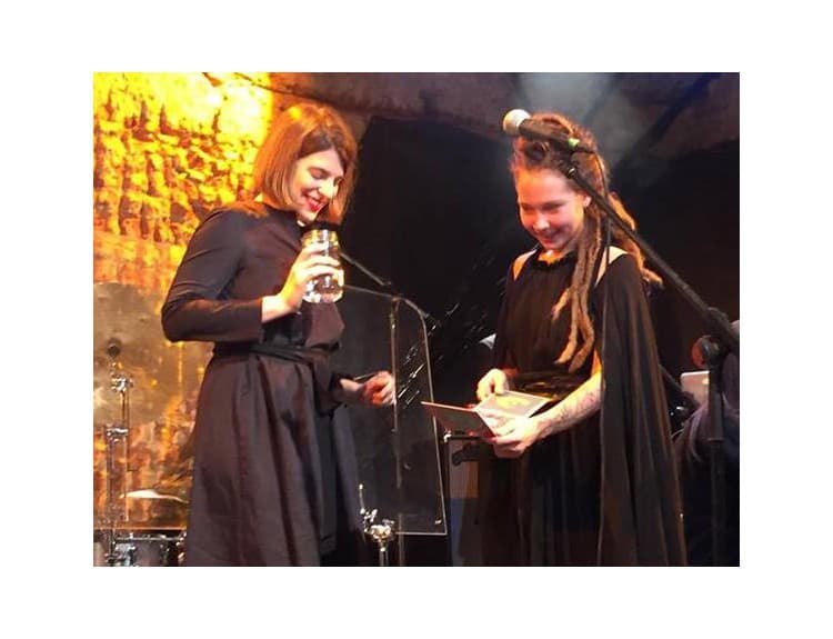 Zorba že ja Buddha robia gospel pre 21. storočie. Ich debut pokrstila Katarzia