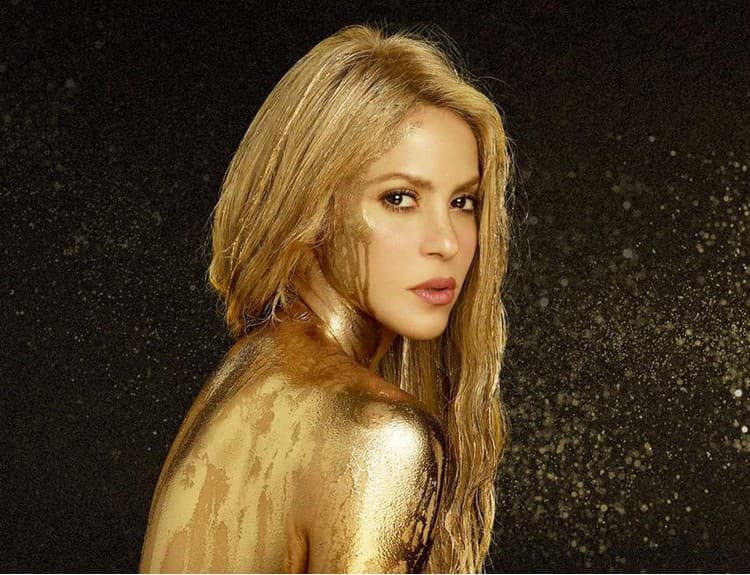 Shakira odložila európsku časť turné, má problémy s hlasivkami