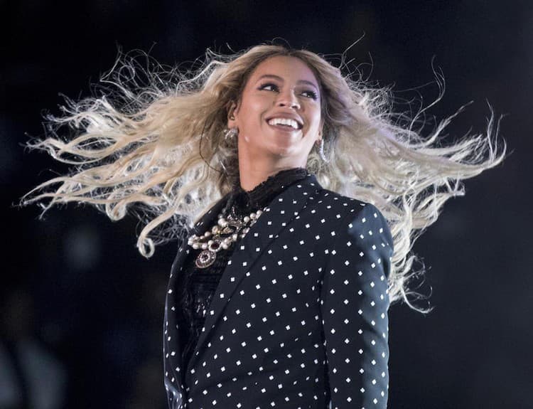 Najlepšie zarábajúcou speváčkou posledného roka je Beyoncé