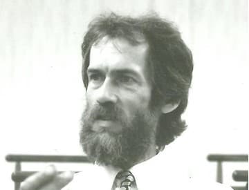 Ivan Hoffman má dnes 65 rokov. Jeho pieseň sa stala symbolom novembra 1989 Ivan Hoffman má dnes 65 rokov. Jeho pieseň sa stala symbolom novembra 1989