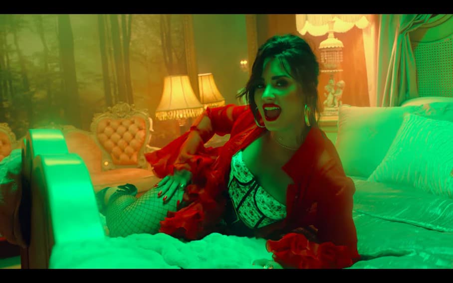Demi Lovato, videoklip Échame La Culpa