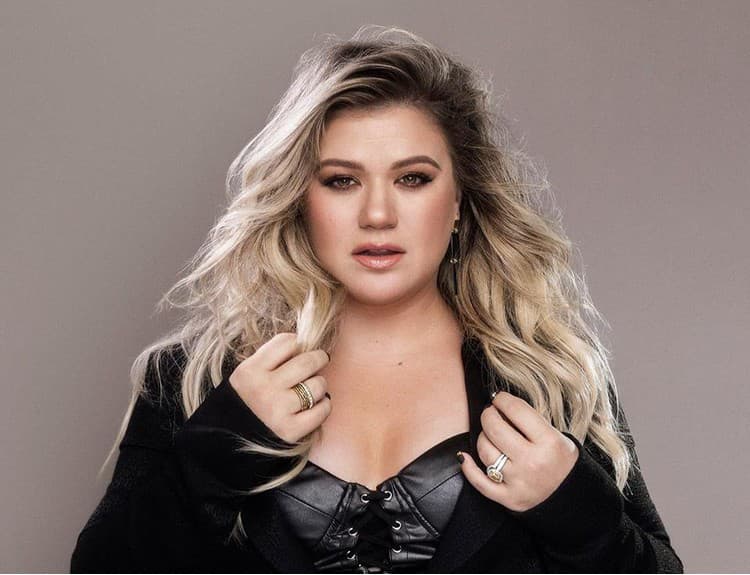 Kelly Clarkson dúfa, že rok 2018 bude lepší, ako ten predchádzajúci