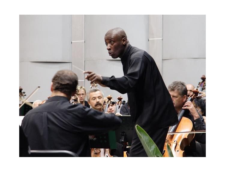 Britský umelec Wayne Marshall sa predstaví so Slovenskou filharmóniou