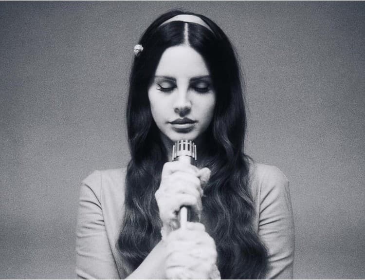 Lana Del Rey v lete zaspieva aj na českom festivale Aerodrome
