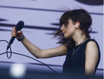 Chvrches vydajú album Love Is Dead. Predstavia ho aj na festivale Aerodrome