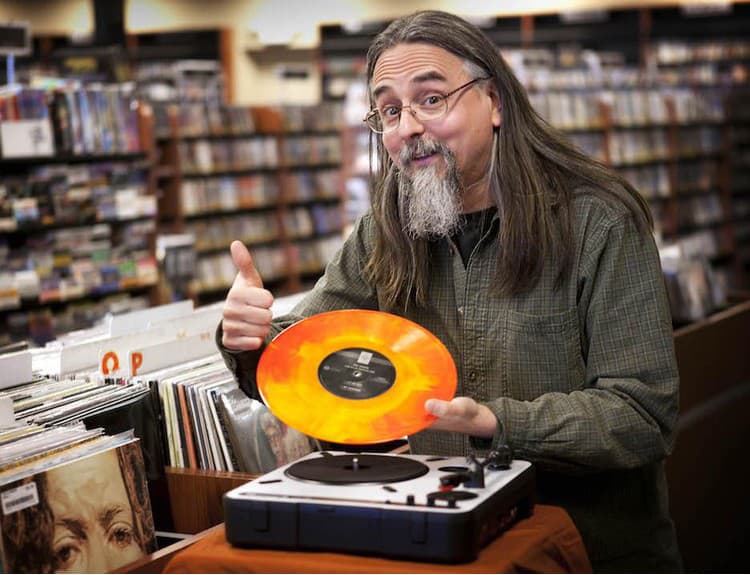 Nechajte sa strhnúť sviatkom vinylov, Record Store Day má magickú atmosféru