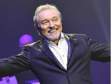Karel Gott uvedie v Banskej Bystrici a Bratislave koncert s hviezdnym obsadením