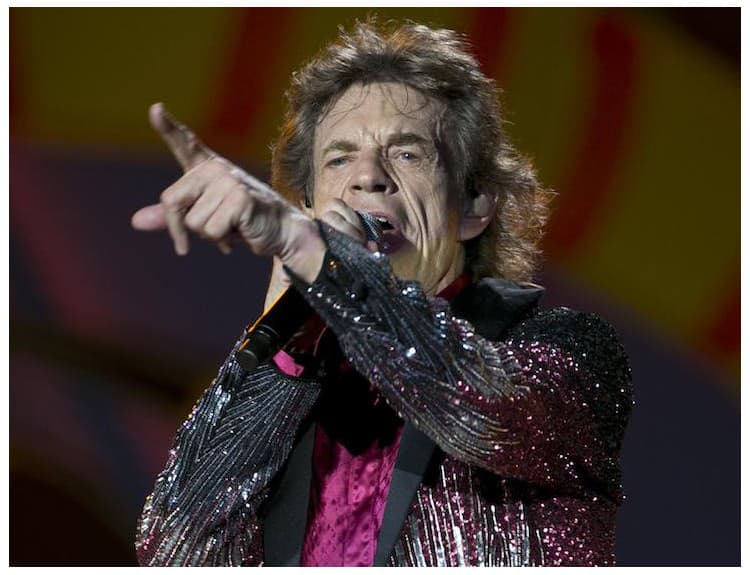Koncert Rolling Stones v Prahe nie je ohrozený, aj keď Jagger bol u lekára