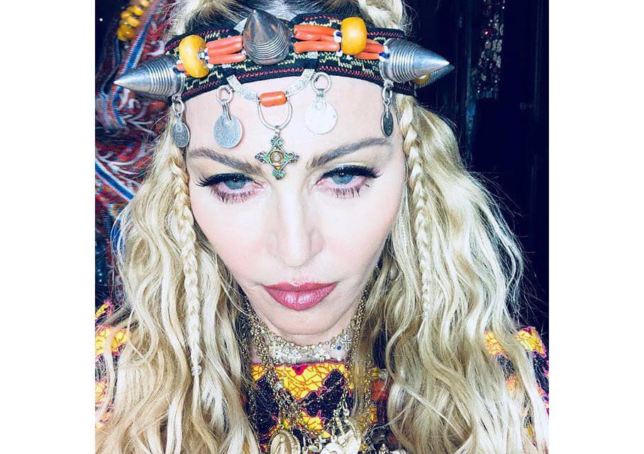 Madonnina narodeninová selfie