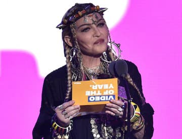 Madonna terčom kritiky: Mala vzdať úctu Arethe Franklin, pozornosť strhla na seba