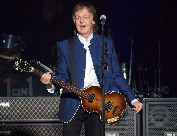 Paul McCartney učil rapera Stormzyho hrať na klavíri
