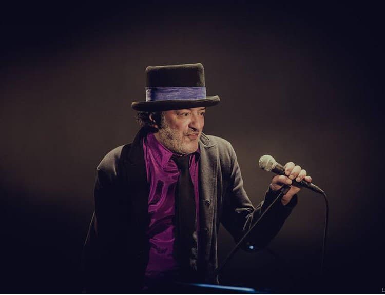 Vo veku 59 rokov zomrel zvukový dobrodruh a spevák Rachid Taha