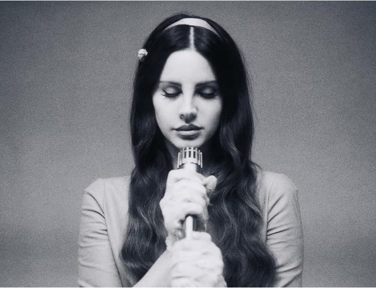 VIDEO: Lana Del Rey singlom Venice Bitch posúva hranice svojej tvorby