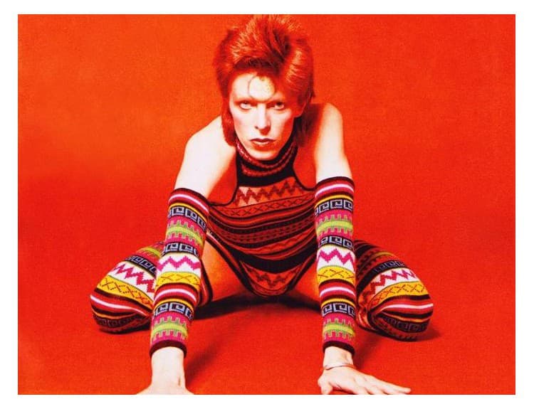 Vyhľadávanú výstavu David Bowie Is budete môcť navštíviť vďaka aplikácii