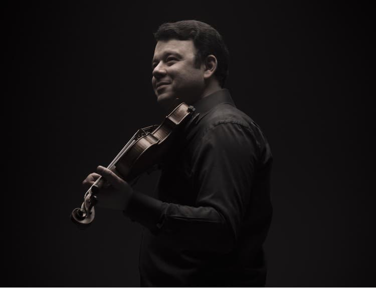 Domáce talenty dostanú lekciu od fenomenálneho huslistu Vadima Gluzmana