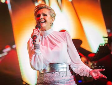 Helena Vondráčková oslávi 55 rokov na scéne veľkým open-air koncertom v Nitre