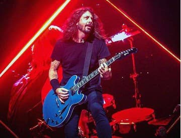 Zanietený hudobník aj vtipkár: Dave Grohl dnes oslavuje 50. narodeniny