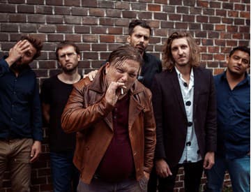 Para chystá koncertné turné, na ktorom predstaví naživo album Našou krajinou