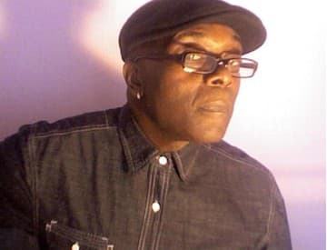 Zomrel bubeník Andy Anderson. Hrával s The Cure či Iggym Popom Zomrel bubeník Andy Anderson. Hrával s The Cure či Iggym Popom