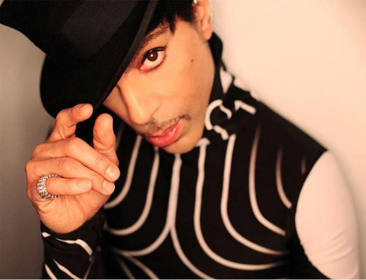 Vyjde album s nezverejnenými demonahrávkami od Princea