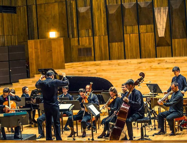 Quasars Ensemble uvádzajú prvý z cyklu koncertov v Slovenskom rozhlase