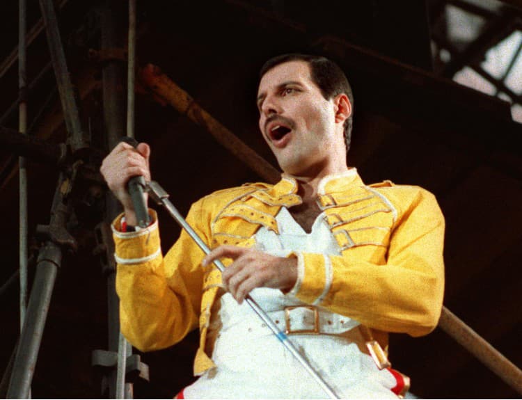 VIDEO: Vypočujte si doposiaľ nezverejnenú nahrávku Freddieho Mercuryho