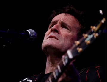 Vo veku 66 rokov zomrel hudobník Johnny Clegg z Juhoafrickej republiky Vo veku 66 rokov zomrel hudobník Johnny Clegg z Juhoafrickej republiky