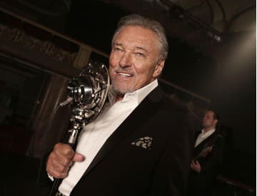 Karel Gott bude mať poslednú rozlúčku 11. októbra. Česko vyhlási deň smútku Karel Gott bude mať poslednú rozlúčku 11. októbra. Česko vyhlási deň smútku