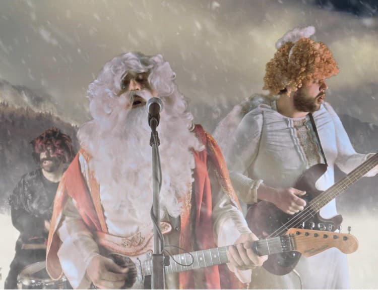 Skupina FunTomas zverejnila video k vianočnej skladbe Prituhuje