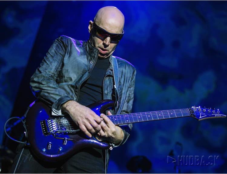 Joe Satriani vydá album Shapeshifting