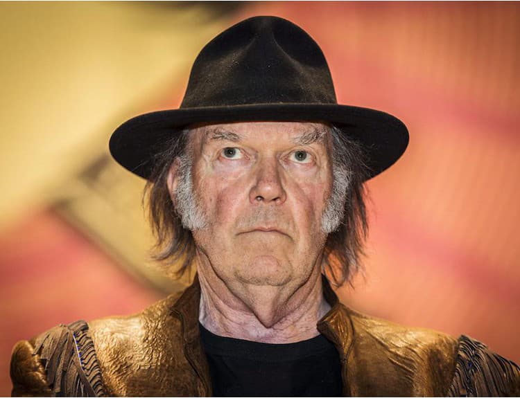Neil Young vydá reedíciu After the Gold Rush aj koncertný záznam