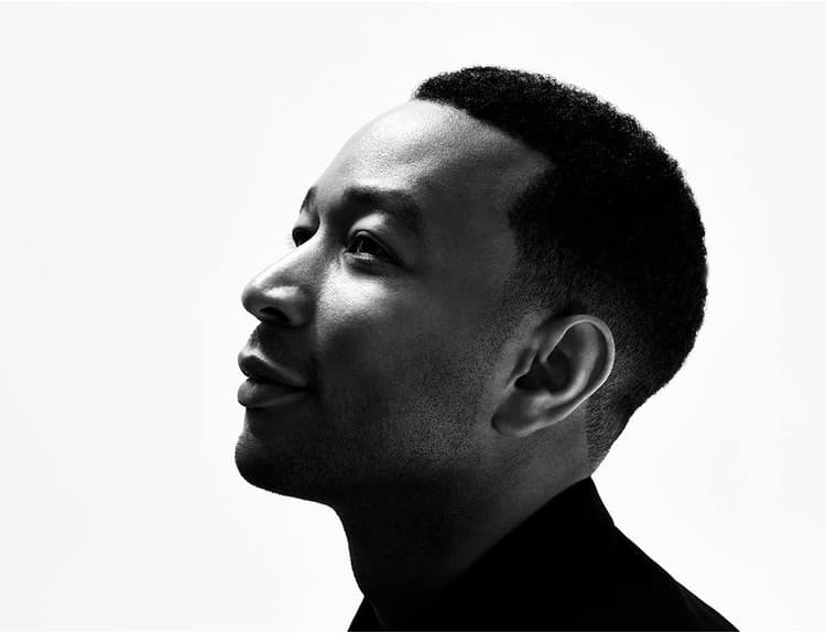 John Legend plánuje tento rok vydať nový album. Predstavil prvú skladbu