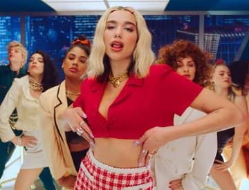 Dua Lipa vydáva album Future Nostalgia. Pozrite si sexi videoklip Break My Heart