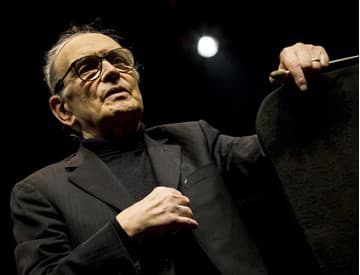Zomrel legendárny taliansky skladateľ filmovej hudby Ennio Morricone Zomrel legendárny taliansky skladateľ filmovej hudby Ennio Morricone