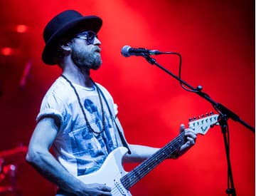 Korben Dallas a Chiki Liki Tu-a už v piatok odohrajú spoločný koncert v Bratislave! Korben Dallas a Chiki Liki Tu-a už v piatok odohrajú spoločný koncert v Bratislave!