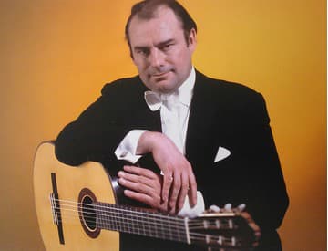 Vo veku 87 rokov zomrel klasický gitarista Julian Bream Vo veku 87 rokov zomrel klasický gitarista Julian Bream