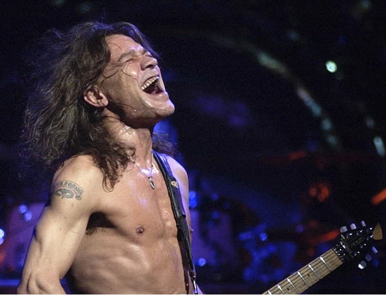Zomrel jeden z najvplyvnejších rockerov Eddie Van Halen. Prehral boj s rakovinou