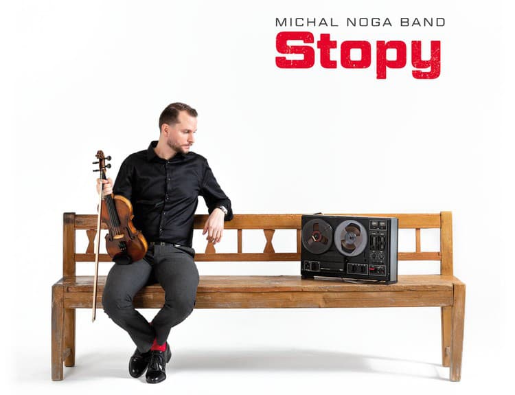 Michal Noga Band s albumom Stopy boduje vo svetových hudobných rebríčkoch